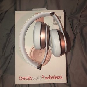 Beats Solo 3 Wireless (rose gold)